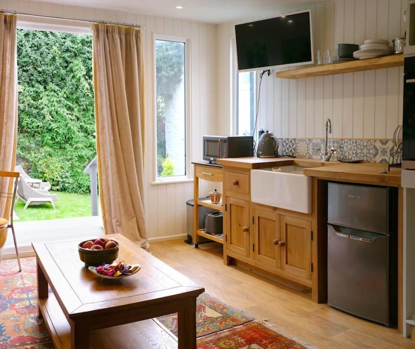 The Garden Room Knighton  Esterno foto